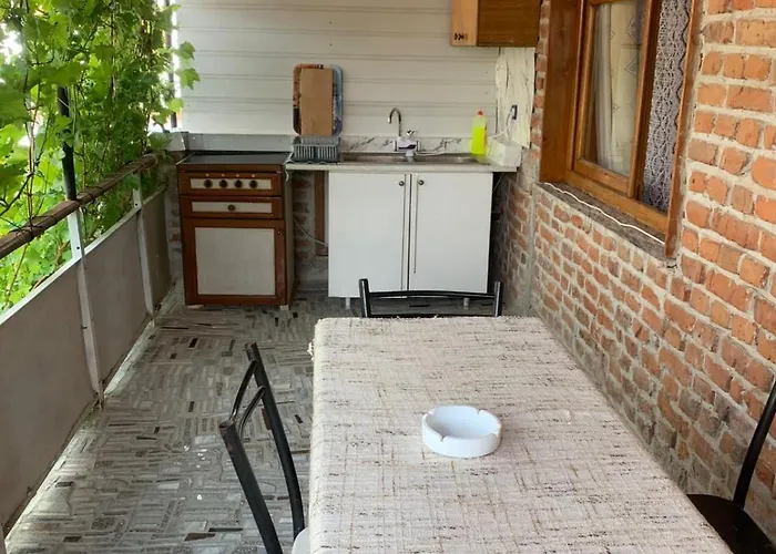 Hana Private Pogradec